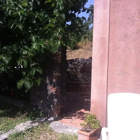 Gospodarstwo agroturystyczne La Rocca Della Rosa *