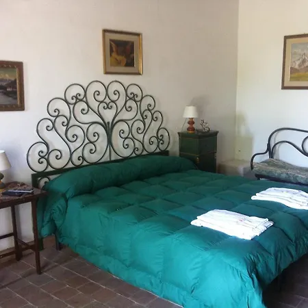 La Rocca Della Rosa Gospodarstwo agroturystyczne Zafferana Etnea